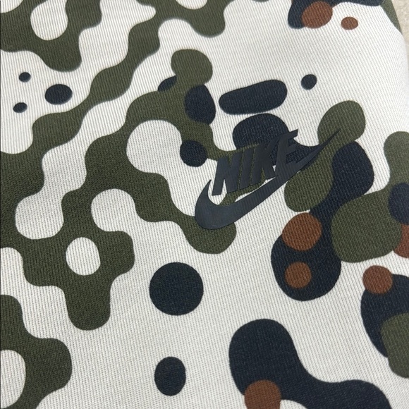 Nike sportswear tech digi Camouflage fleece Jogger Pants men’s Small EUC - Picture 3 of 13